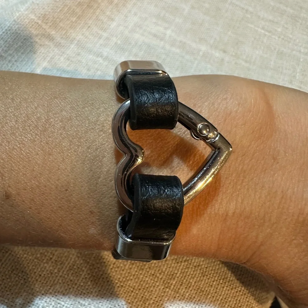 Heart Black Leather Bracelet for Men and Women